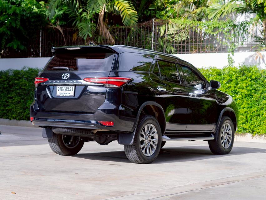 Toyota Fortuner 2.4 V Leader 2WD ปี 2021 รูปที่ 4