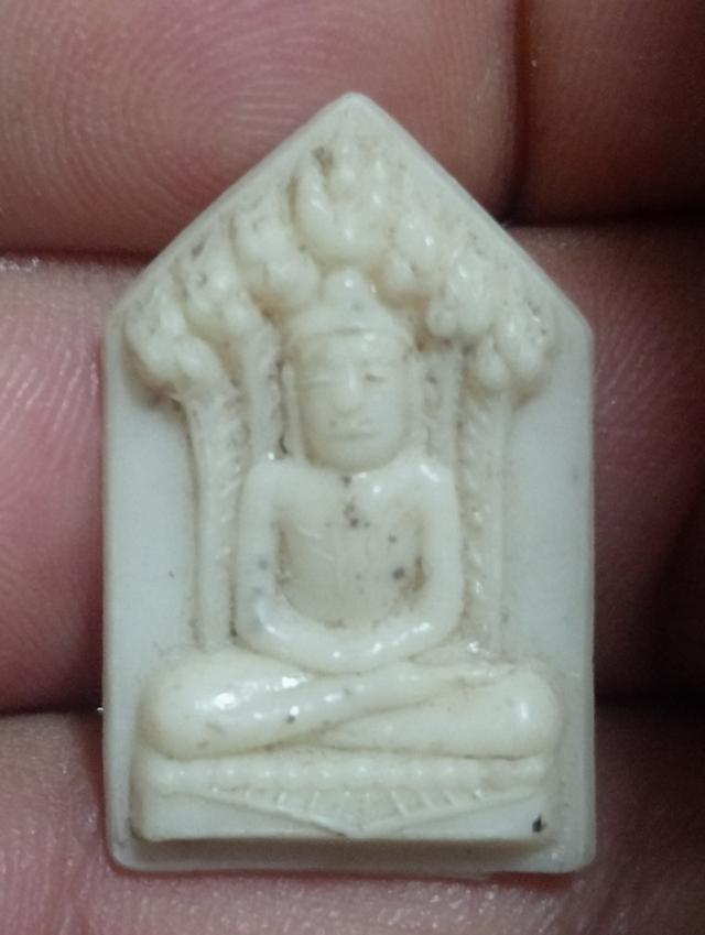 พระพุทธหลวงพ่อเดิมวัดหนองโพ 2