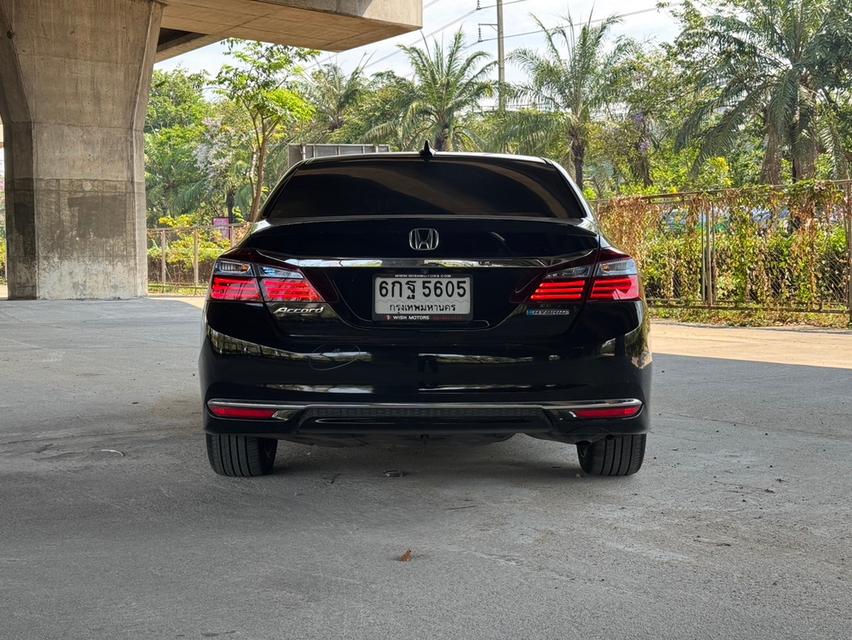 ขายรถ Honda Accord 2.0 Hybrid tech sunroof ปี 2017 สีดำ เกียร์ออโต้ 5