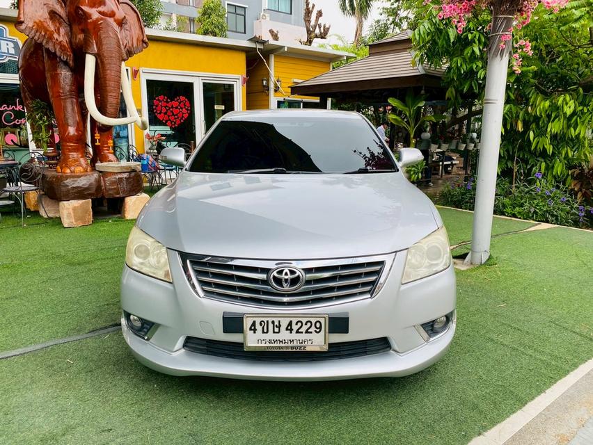 รถToyota Camry ตัว G เครื่อง2.0cc.ปี 2011 สีบรอนซ์เงิน เกียร์ ออโต้ เบนซิน + LPGถังโดนัท ~