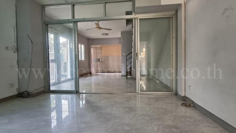 บ้านเดี่ยว ปภาวรินทร์ เดอะ กรีนเนอรี สามพราน สภาพดี พร้อมอยู่ 4