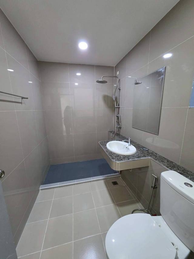 ขายทาวน์เฮ้าส์ 2 ชั้น มบ.สิรารมย์ ถนนบ้านกล้วย-ไทรน้อย รีโนเวทใหม่ทั้งหลัง พร้อมเข้าอยู่ (เจ้าของขายเอง) 9