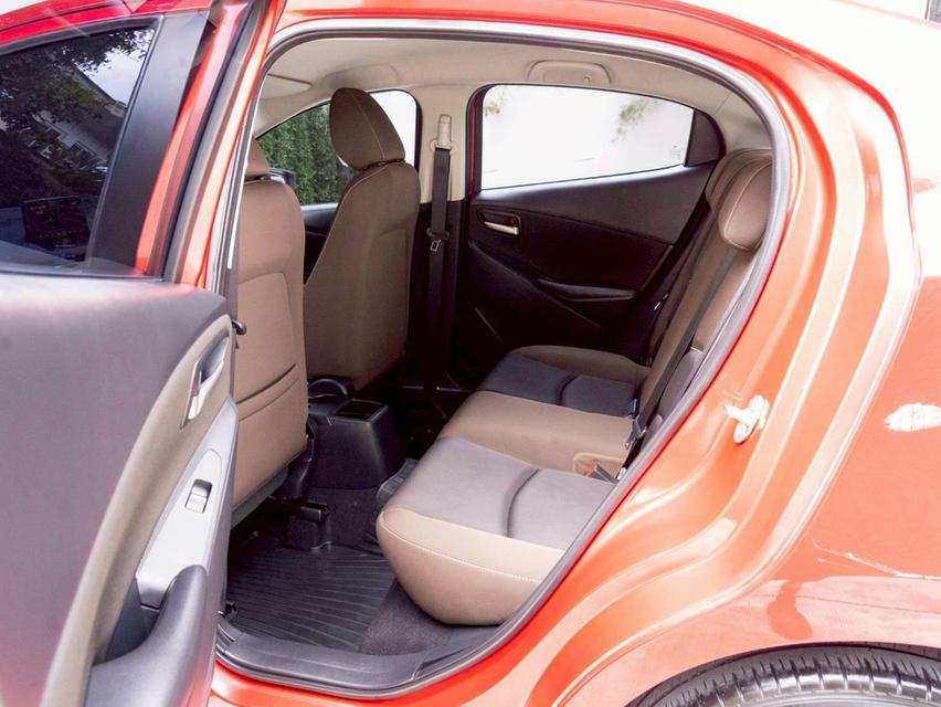 Mazda 2 1.3C ปี 2022 12