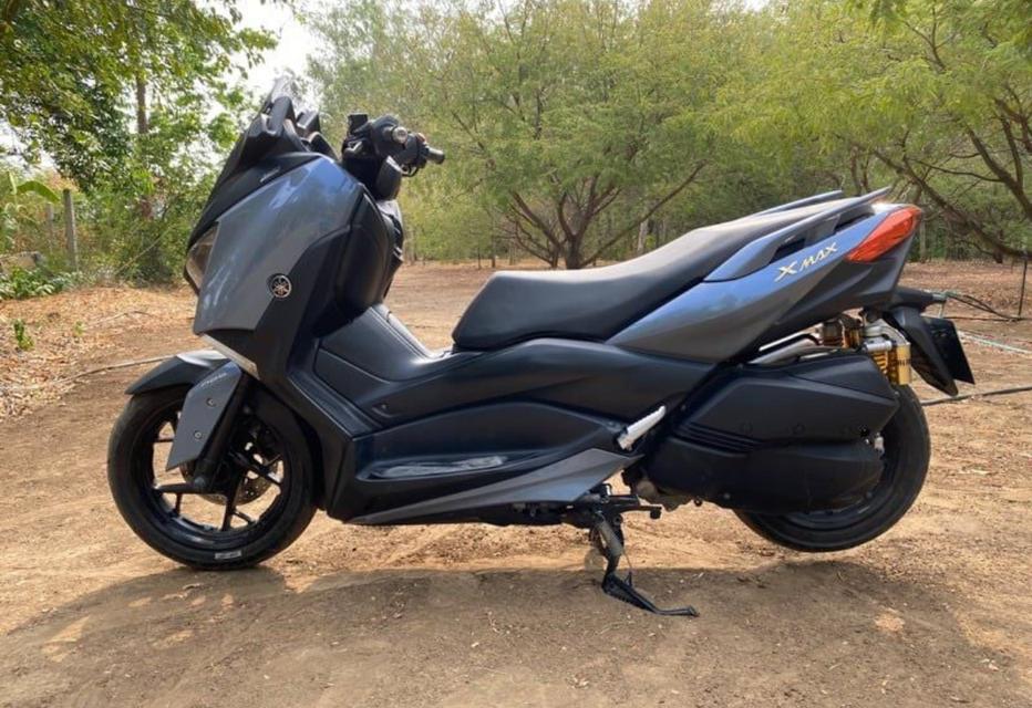 จักรยานยนต์ Yamaha Xmax300 2