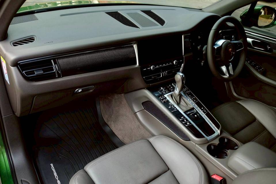 Macan 2.0 Turbo Facelift รูปที่ 10