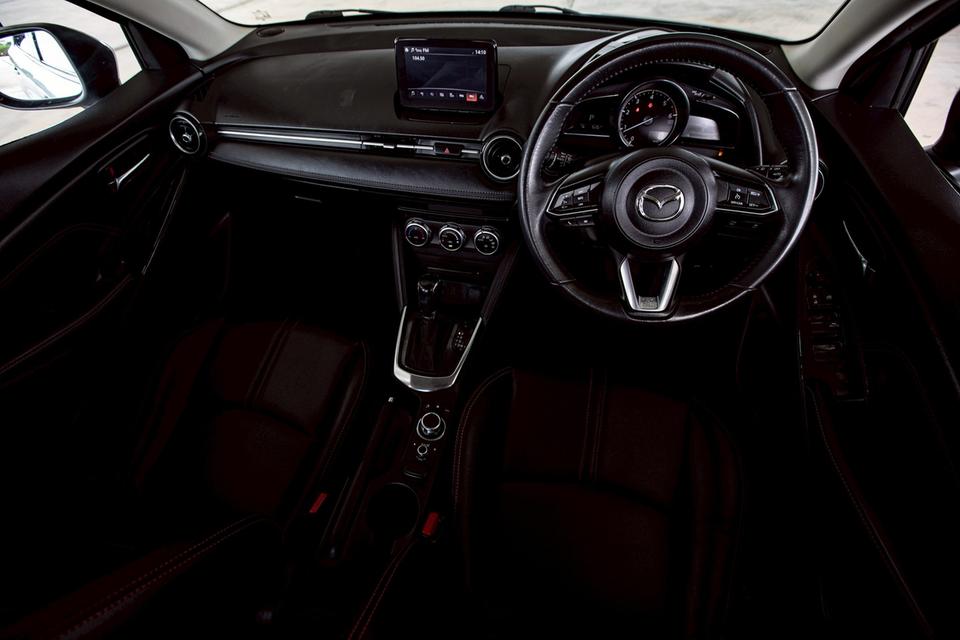 Mazda2 1.5 XD Highplus Led Sedan ดีเซล รุ่นท๊อป ปี 2018 มือเดียวป้ายแดง 12