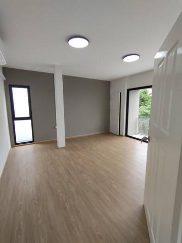 ให้เช่าบ้านเดี่ยว 2 ชั้น 51 ตร.ว. ย่านสุทธิสาร ลาดพร้าว รัชดา ใกล้ MRT สุทธิสาร 7