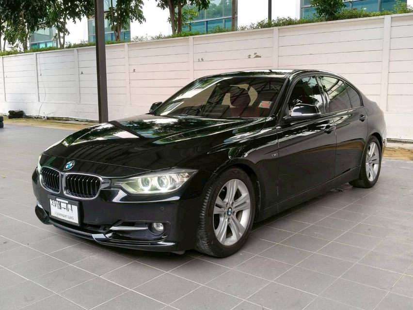 รหัสรถ KPC53  BMW series3 F30 320i SPORT ปี 2013 ตัวTOP Sport สีดำ เบาะแดง‼