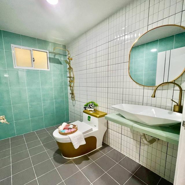 หมู่บ้านเดอะทรัสต์ ทาวน์ วงแหวน – ลําลูกกา  12