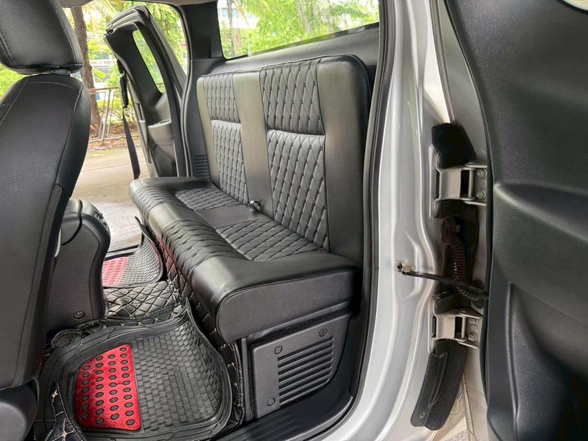ขายรถ nissan navara 2.5S CAB ปี 2021 สีเทา เกียร์ธรรมดา 12