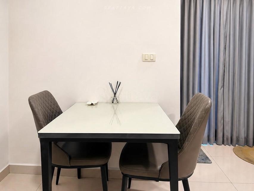 For Sale — Never-Occupied Condo at Arcadia Continental PattayaCondo for sale at Arcadia Continental Pattaya, located in the Thappraya area 4