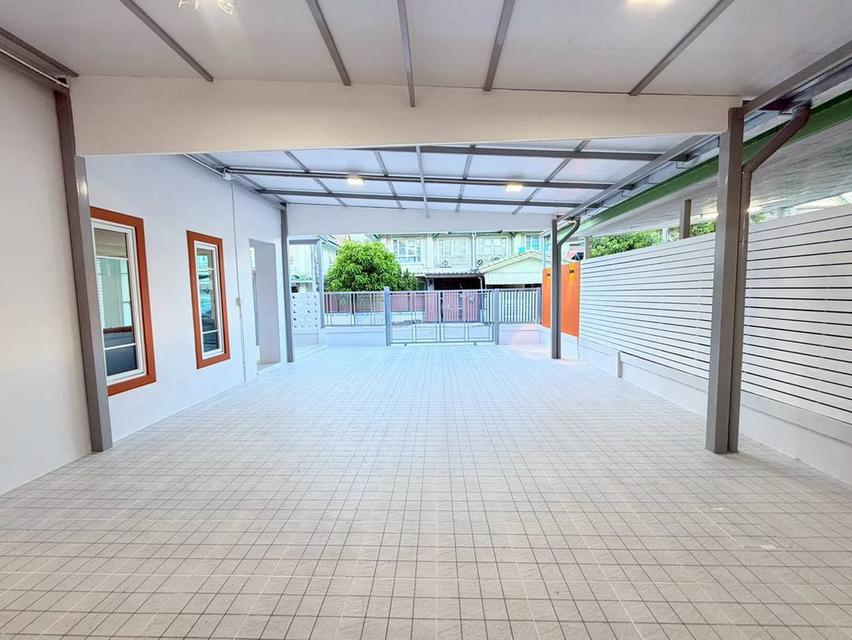 หมู่บ้านพฤกษา19  วัดลาดปลาดุกบ้านแฝด 2 ชั้น ตกแต่งใหม่พร้อมเฟอร์นิเจอร์ จอดรถในบ้านได้ถึง 3 คัน 🏗️  หน้าบ้านกว้าง 10 เมตร 7