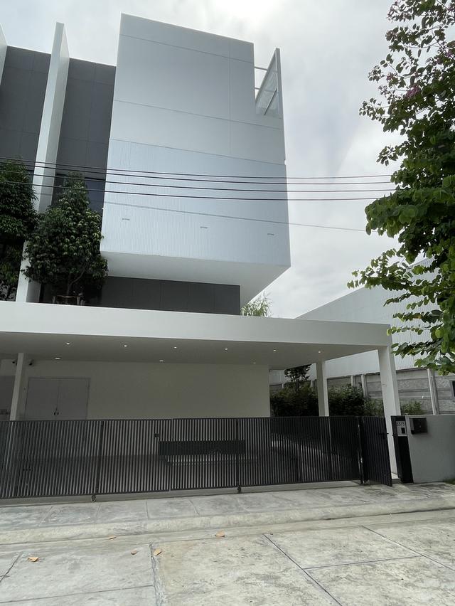🏢 For Rent – ARKIN Vibhavadi 84  NEAR HARROW 3น4น บ้านให้เช่าบ้านสไตล์  HOME OFFICE วิภาวดี 84  รับจดทะเบียนบริษัท Company registration allowed”** ✅  6