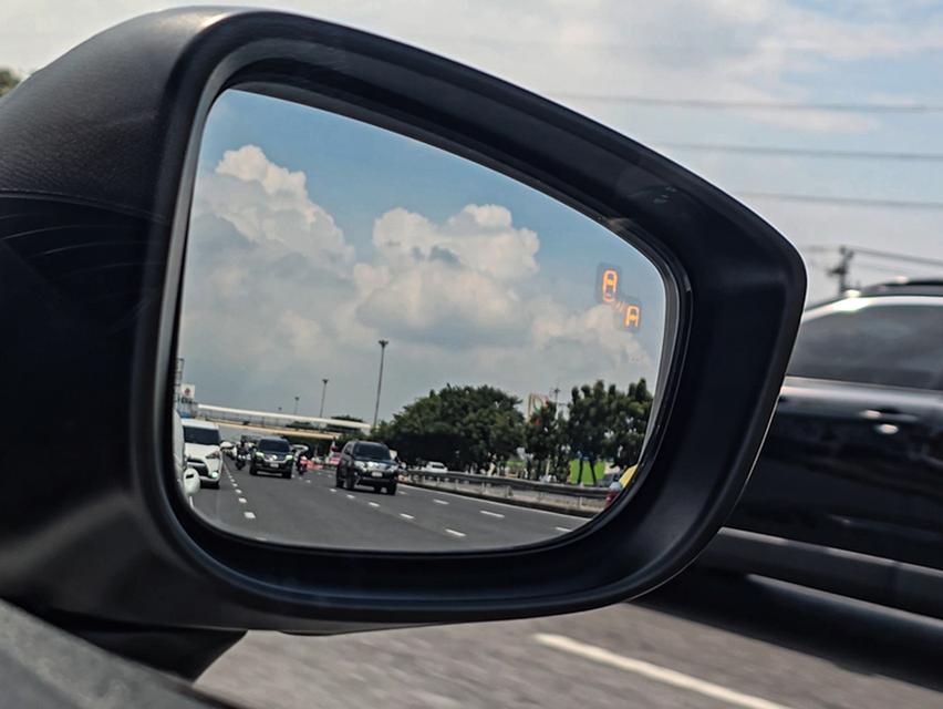 รหัสรถ CBLX952 🚘 Mazda2 1.3SP Sport AT ปี 2023 (จดปี 2025) 20