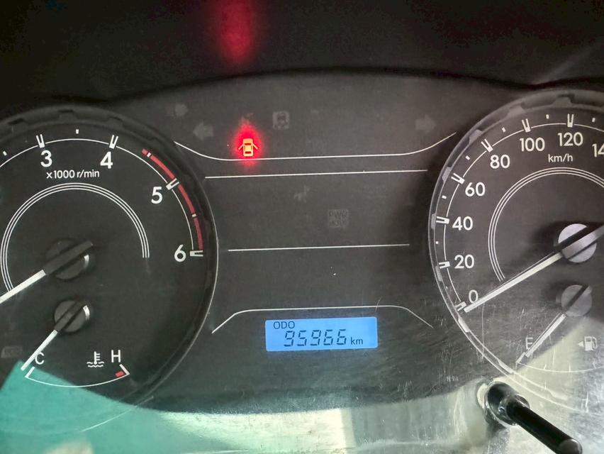 ฟรี ยางใหม่ 4 เส้น ฟรี แบตเตอรี่ใหม่ ✅TOYOTA REVO Singlecab 2.4 J Plus ปี 2019 10