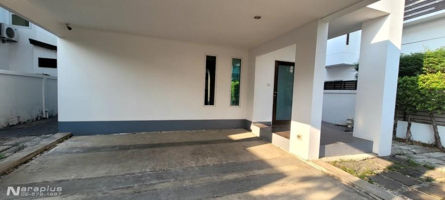 69030180 : ขายบ้านเดี่ยว 2 ชั้น 3 ห้องนอน สไตล์โมเดิร์น บนที่ดินขนาด 59.3 ตร.ว.  โครงการเนอวานา บียอน ด์ไลท์ กรุงเทพกรีฑา 32 ถนนพระราม9-มอ 3