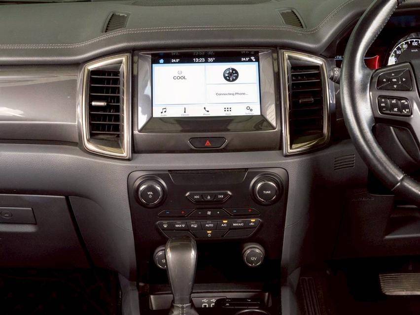 FORD EVEREST 2.2 TITANIUM+ 2WD ปี 2017 18