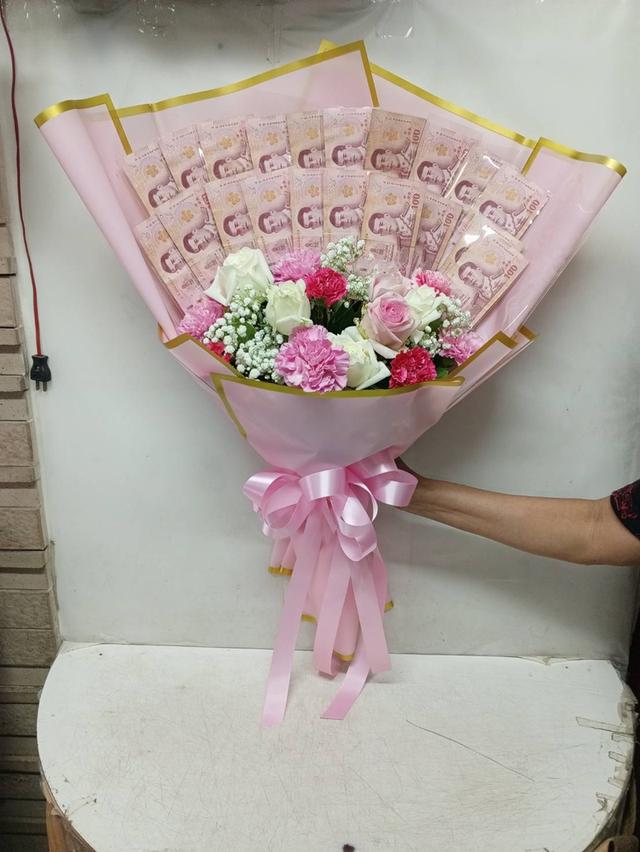 ช่อแบงค์พร้อมดอกไม้สด จัดส่งให้ฟรีตลอด24ชม. ส่งห้วยขวาง ประชาสงเคราะห์ ดินแดง ถนนสุทธิสารวินิจฉัย อินทรามระ ประดิพัทธ์ สะพานควาย สนามเป้า พระราม6 รูปที่ 15