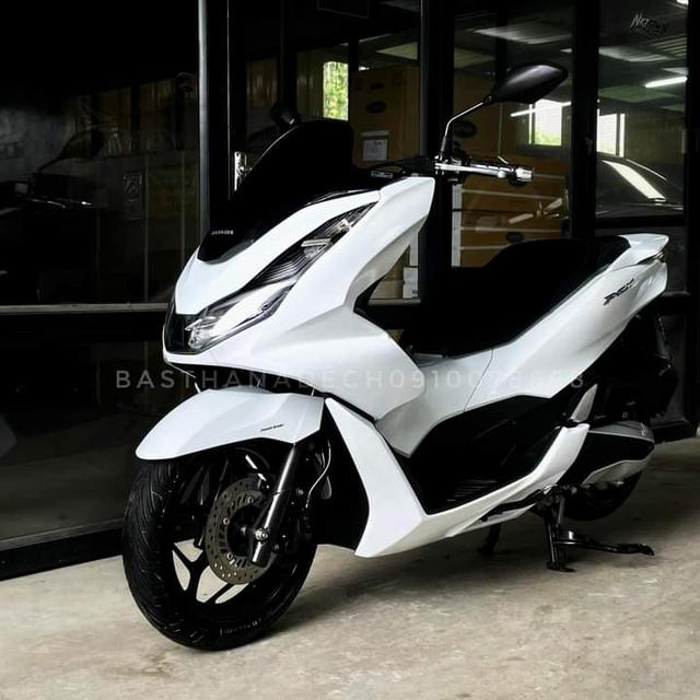 Yamaha Xmax 300 สีขาวปี2020 4