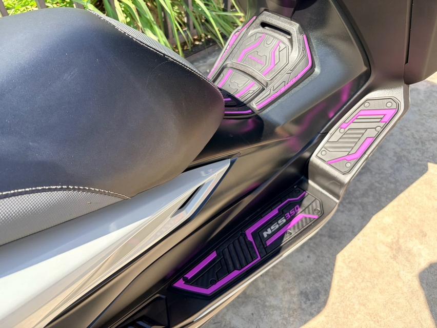 Honda Forza 350 ปี 2022 มือเดียวจัดทรงเทาม่วงสวยมาก รูปที่ 5