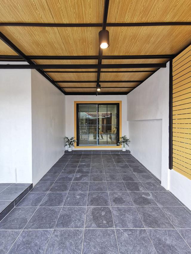 บ้านมือสองรีโนเวทใหม่พร้อมอยู่