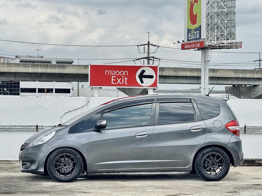 HONDA JAZZ GE 2011 AUTO V IVTEC รูปที่ 8