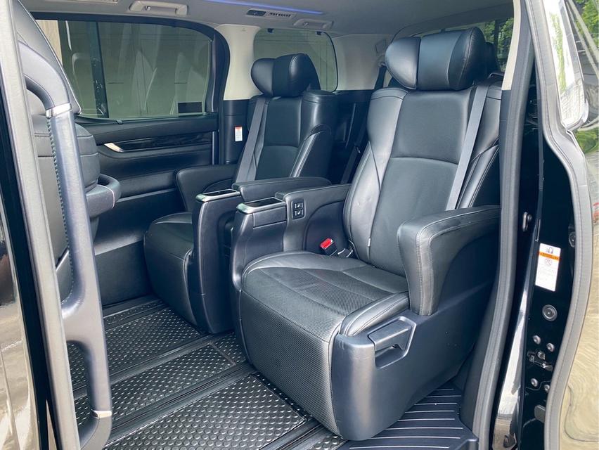 รหัสรถ PBG9999 Toyota Vellfire 2.5 ZG  ปี 2015 7