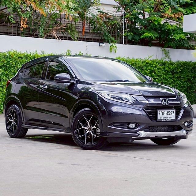 HONDA HR-V 1.8 E Limited | ปี : 2018 วิ่ง : 174,xxx km.( มือเดียว/ประวัติเข้าศูนย์ทุกระยะ )
