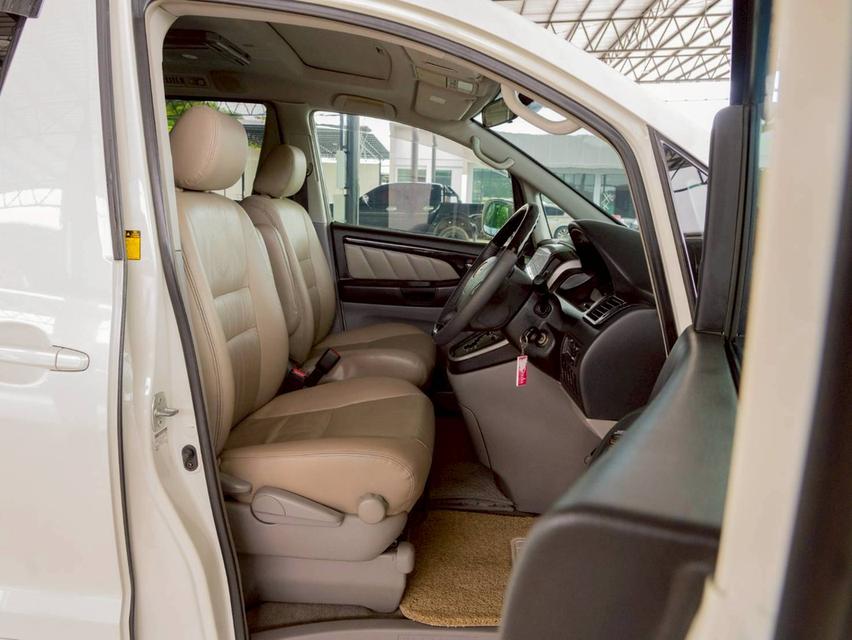 Toyota Alphard 3.0 V6 2009 จด 2010 10