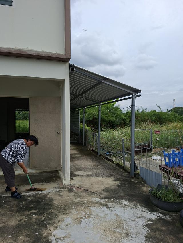 ขายบ้านเอื้ออาทรรังสิต คลอง10 ทั้งสดและผ่อน 17