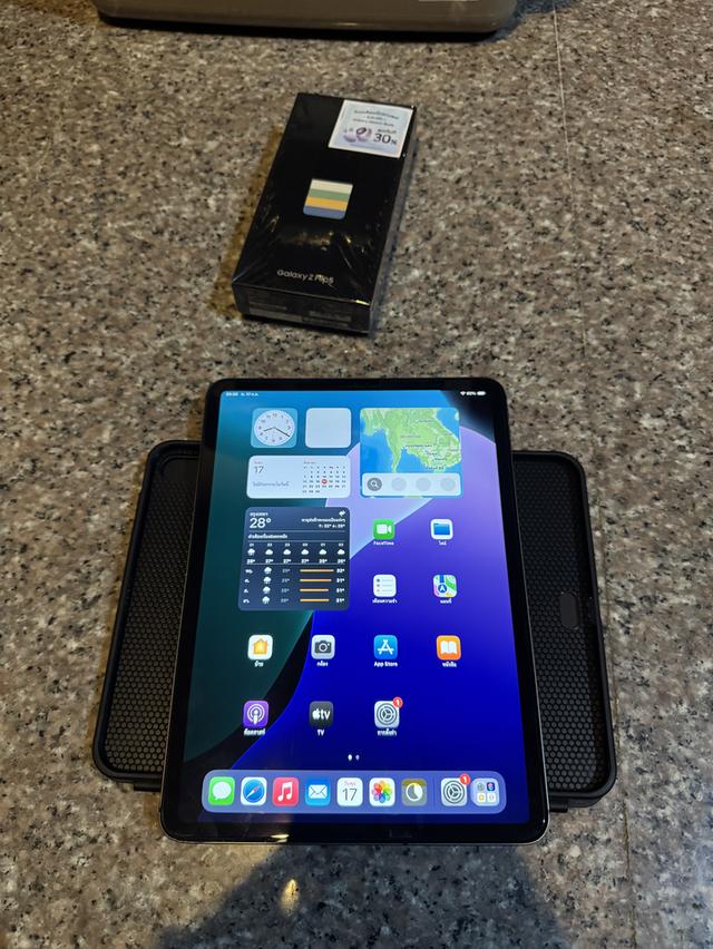 ขายiPadPro11นิ้วสีดำ64กิ๊กWifi Celluer ใส่ซิมได้สวยๆใช้งานดีทุกๆฟังชั่นถูกๆ