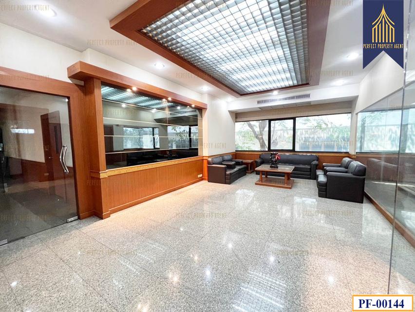 ขาย อาคารโกดัง โรงงาน พร้อมออฟฟิศ มีใบ รง.4 บางขุนเทียน 10