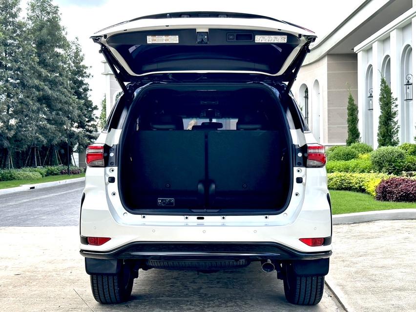 TOYOTA FORTUNER 2.4 LEGENDER ปี 2022 รูปที่ 9
