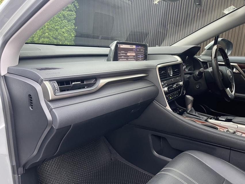 LEXUS  RX450h Premium HYBRID ปี 18 เบนซิล + ไฮบริด รถมือเดียว ป้ายแดง ไม่เคยทำสี จอดในร่มตลอด  16