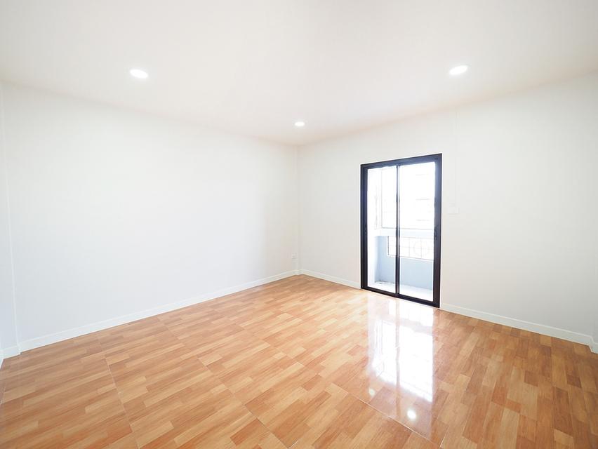 ขายทาวน์เฮ้าส์ 3 ชั้น ม.บัวทองธานี ขนาด 16 ตรว. 3นอน 3น้ำ [บางใหญ่-กาญจนาภิเษก] ขาย 1.65ล้าน 19