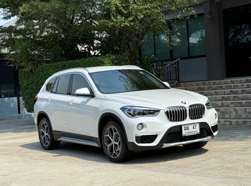 2019 BMW X1 18D F48 รถออกศูนย์ BMW THAILAND รถวิ่งน้อยเพียง 90,000 กม รถเข้าศูนย์ทุกระยะ รถไม่เคยมีอุบัติเหตุครับ