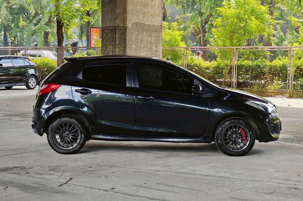 Mazda-2 1.5 Hatchback Auto ปี 2011