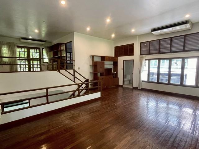 P716 ให้เช่าบ้านเดี่ยว พร้อมสวนขนาดใหญ่ ซอยร่วมฤดี ใกล้ BTS เพลินจิต เหมาะพักอาศัย และทำธุรกิจ 3