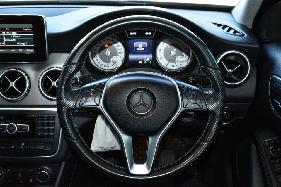 รหัสรถ KPC53 ✴️ Mercedes-Benz GLA200  W156 URBAN 1.6  ปี 2015 รุ่นยอดนิยม ✴️ 9
