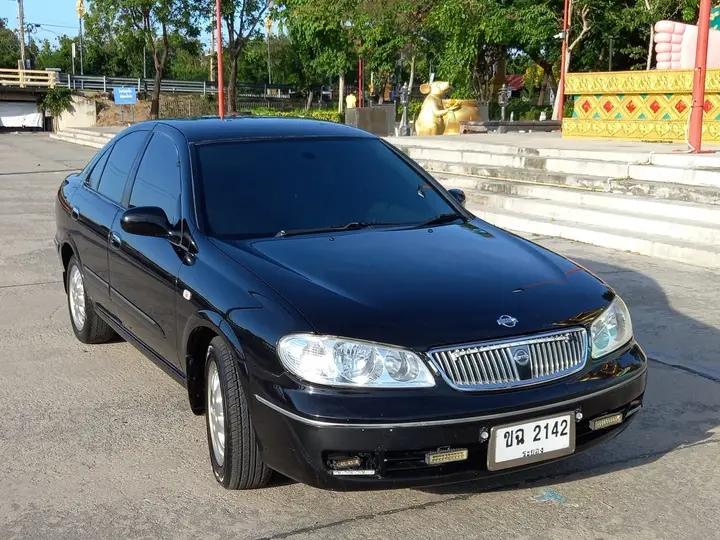 รถบ้านราคาเบาๆ  Nissan Sunny 4