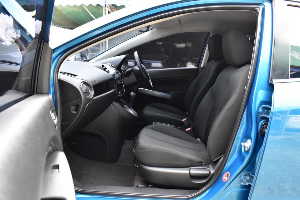 รหัสรถ PB824 MAZDA 2 1.5 GROOF AUTO 2013  6