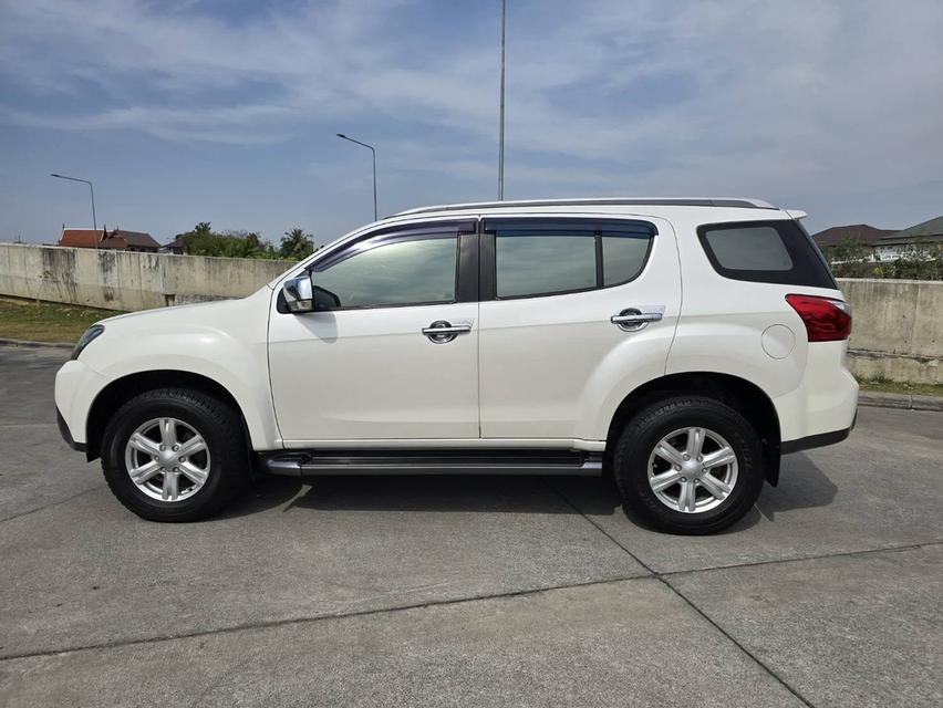 Isuzu Mu X 3.0 2WD ปี 2014  สภาพเดิมๆ  3