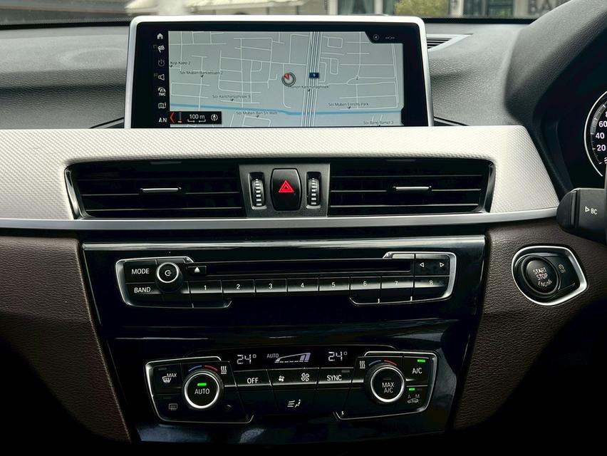 BMW X1 2.0 sDrive20d M Sport โทร. 0922639576 เอ๋ รูปที่ 13