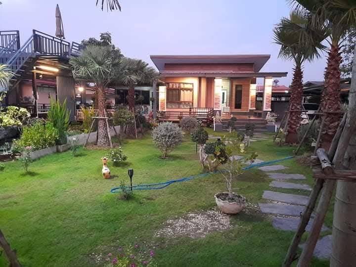 บ้านเดี่ยวชั้นเดียว สนามหญ้า พร้อมบ้านรับรอง ติดแม่น้ำ 1