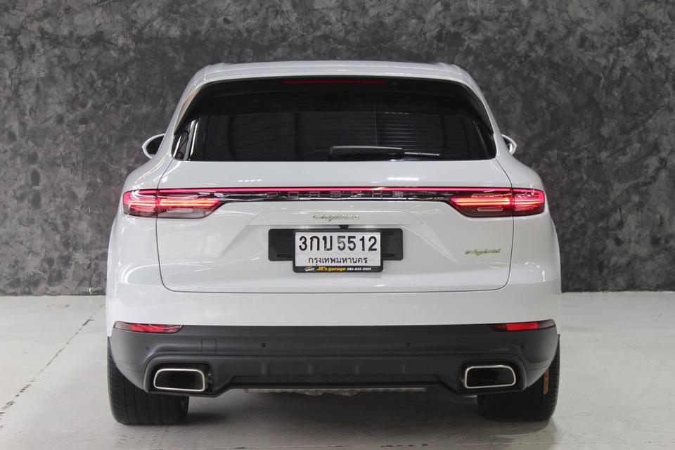 รหัสรถ JRS5512 Porsche Cayenne S Hybrid 2019