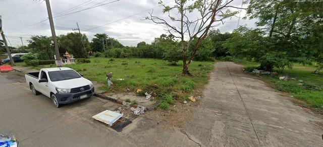 ขายที่ดินเปล่า 235 ตรว. อยู่หน้าหมู่บ้านณัฐวดี ใกล้ถนนรังสิต-นครนายก คลอง 8-9