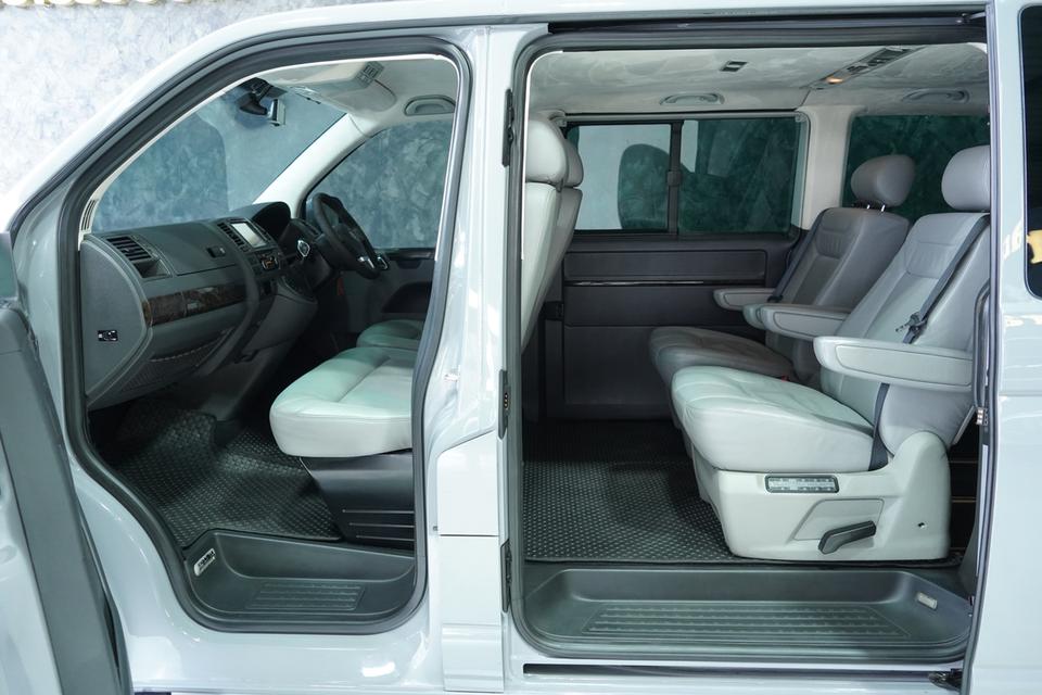 รหัสรถ JRS7007 Volkswagen Caravelle 2014 12