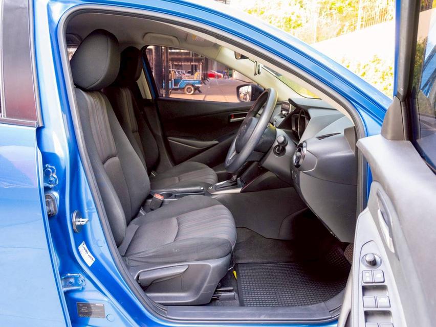 Mazda 2 1.3S ปี 2016 ♨️ #ประกันเครื่องเกียร์หลังการขาย3ปี / 30,000km. ♨️ 11