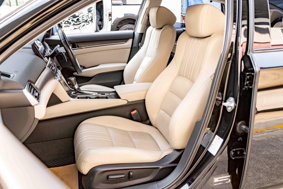 รหัสรถ NP3397 รุ่นรถ : HONDA ACCORD 2.0HYBRID ปีรถ : 2019 รูปที่ 14