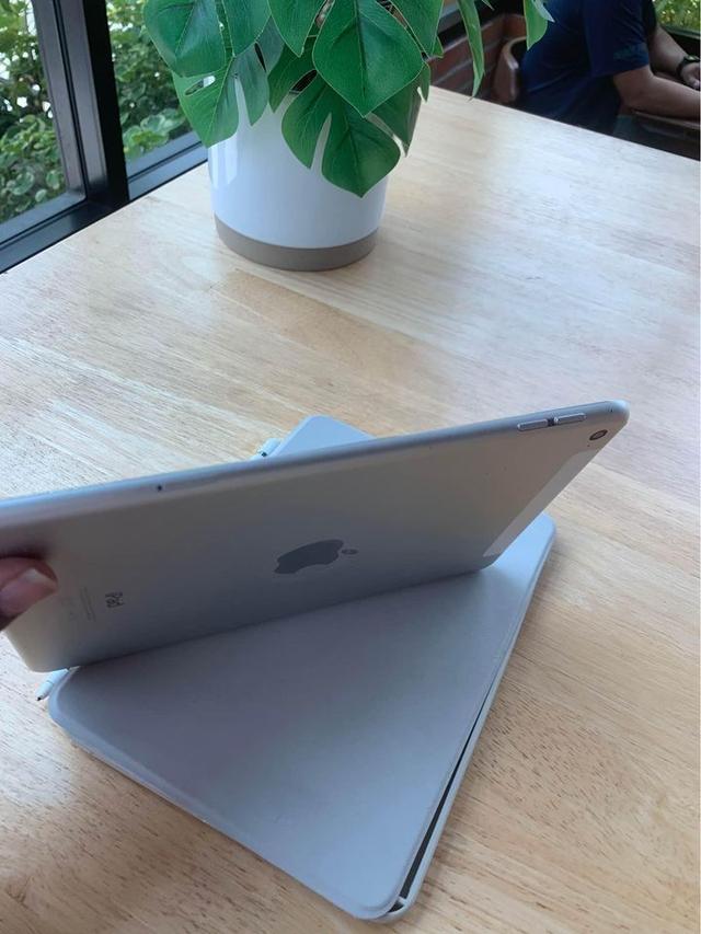 iPad mini 4 ใส่ซิมได้ 5